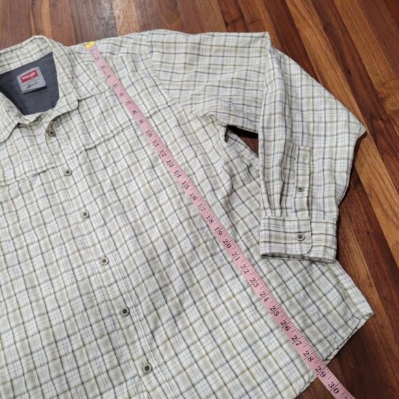 Wrangler Outdoor Series Plaid Button Front Shirt Regular Fit  Size XL - Picture 7 of 8